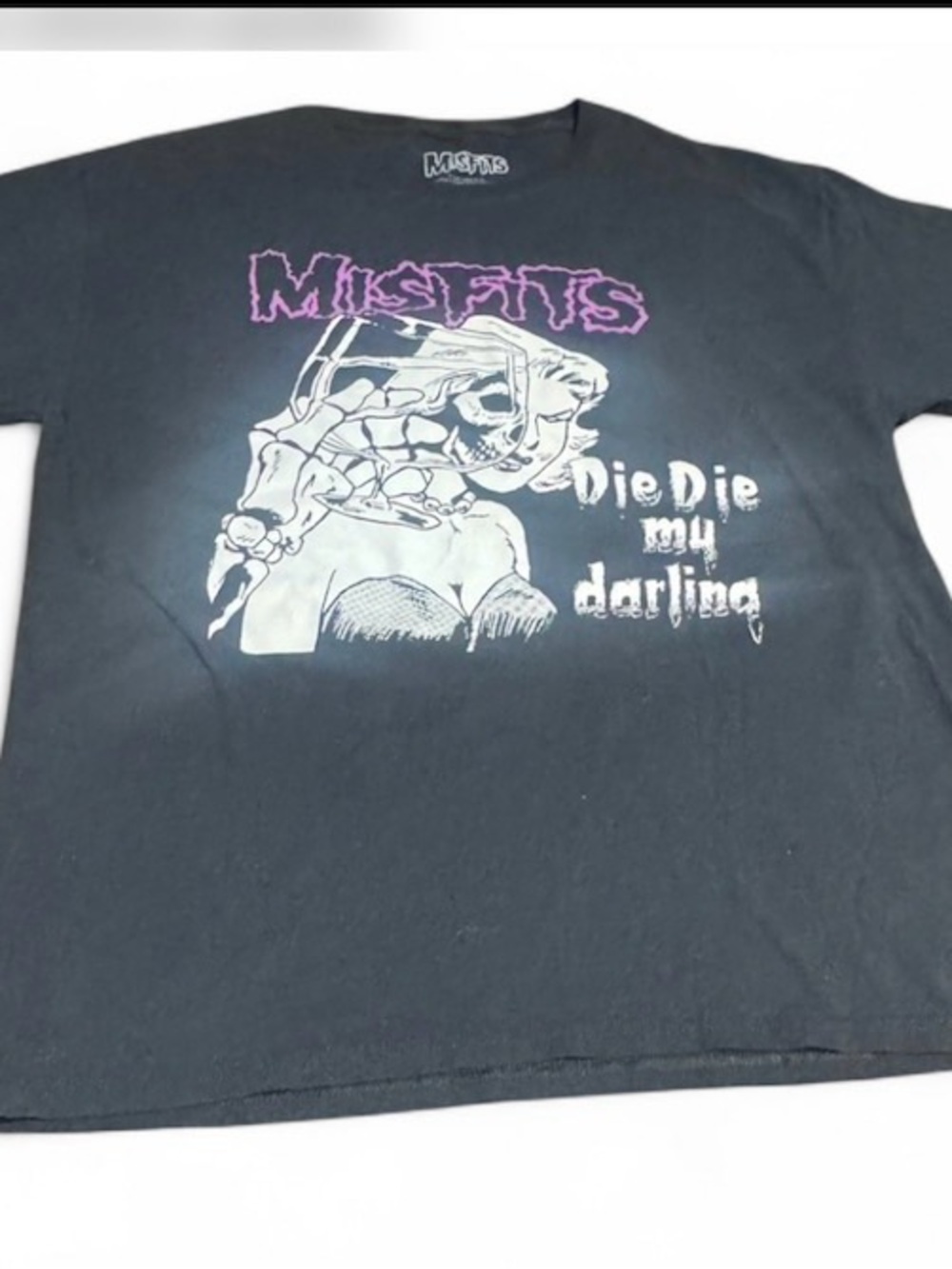 Black Short Sleeve Graphic Tee - "Die Die My Darling"